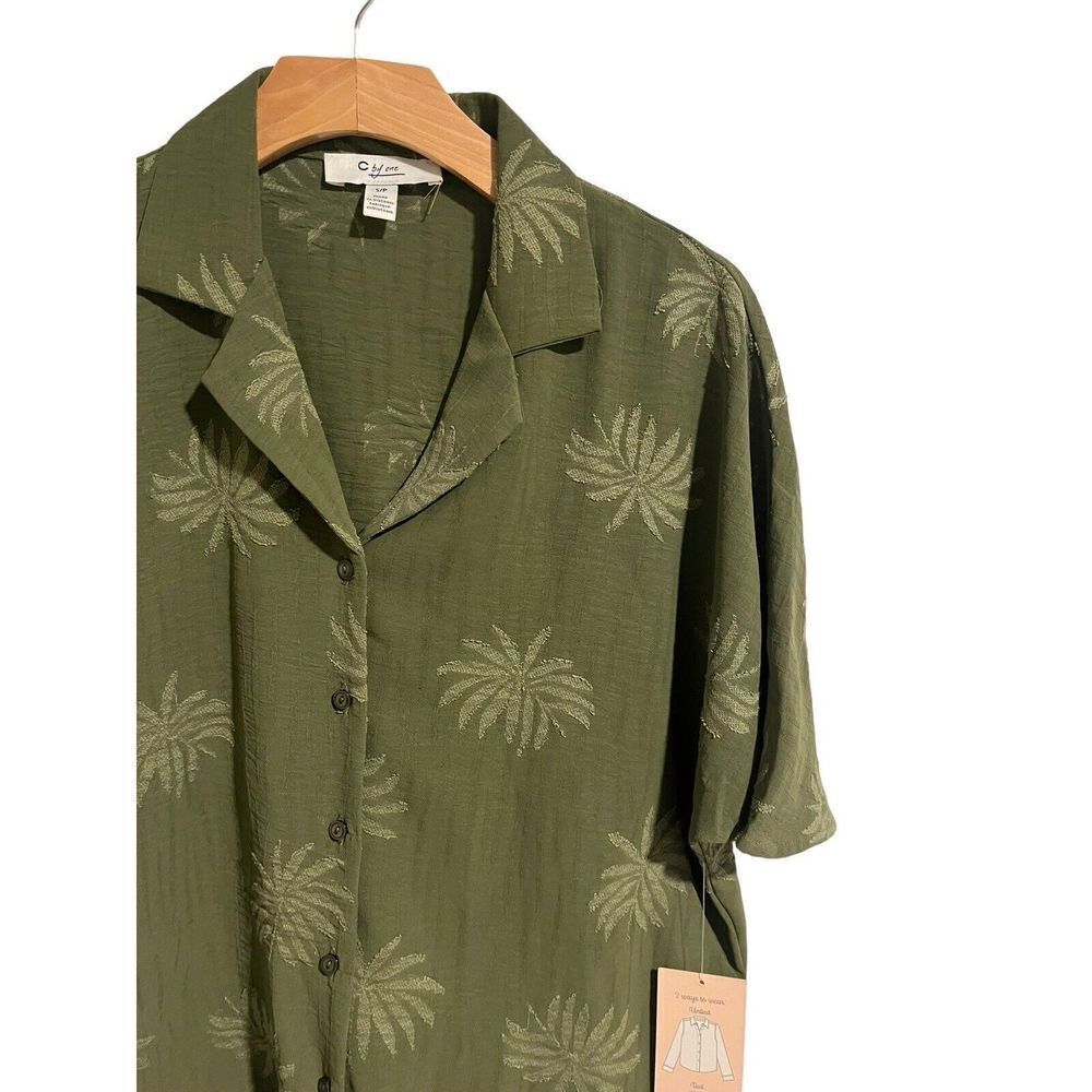C By One Green Palm Button Up Blouse Small - Picture 3 of 9